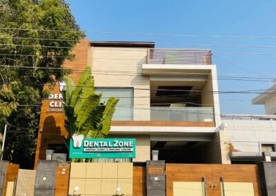 Dental Clinic & Implant Center